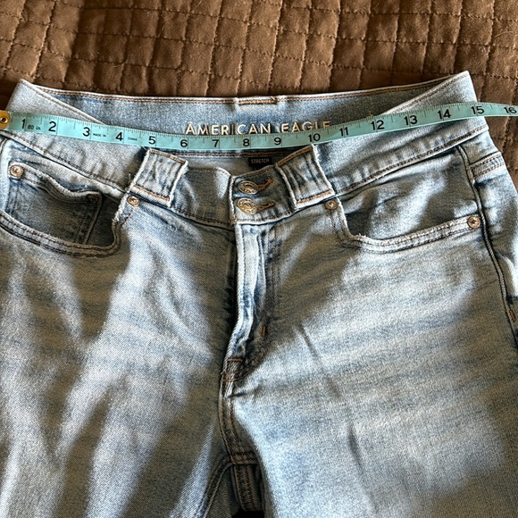 AE 90’s Low Rise Skinny Kick Jeans. Size 6 - Picture 7 of 10